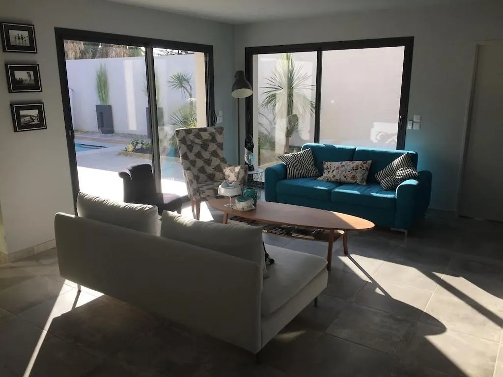 Villa Avec Piscine Pres Des Plages Carqueiranne